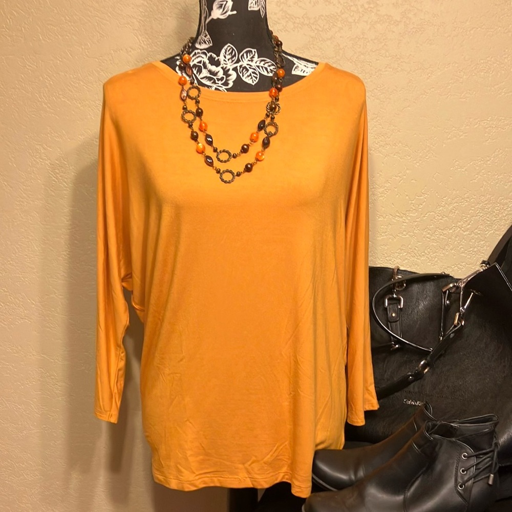 LG RACHEL ZOE L.A. N.Y.  PEACHY GOLD ECLECTIC 3/4 SLEEVE TOP